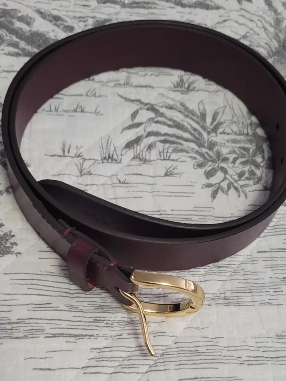 Lauren Plum Colored Belt Size Medium Excellent Condition